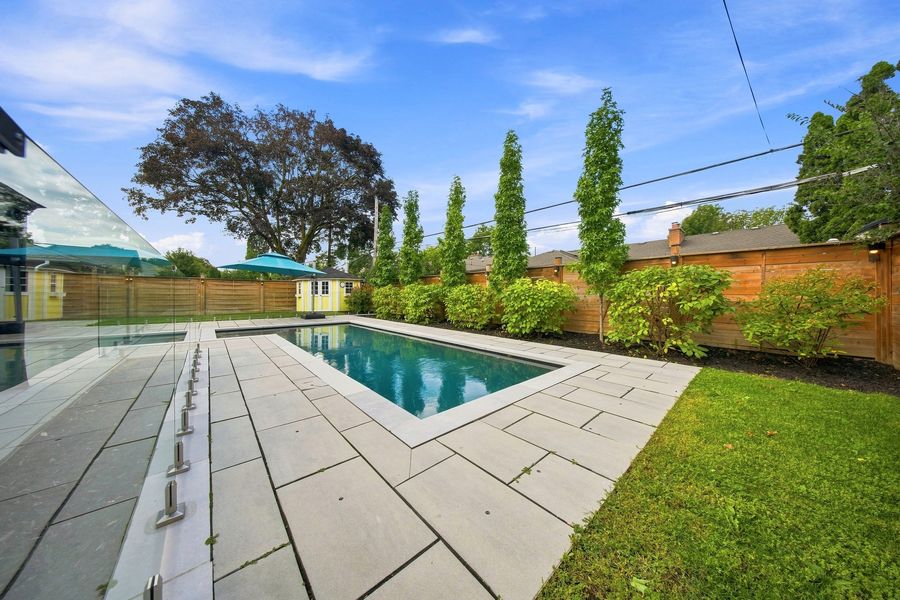 Pool, stone terrace and seamless glass fence — 16 Oldham Road