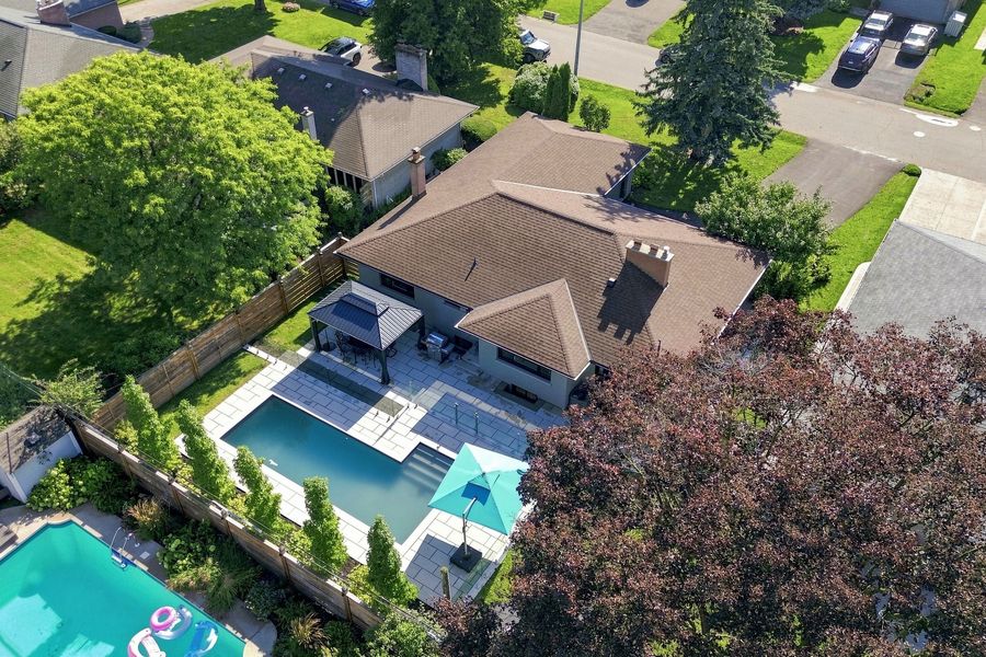 Aerial view of the property and grounds — 16 Oldham Road