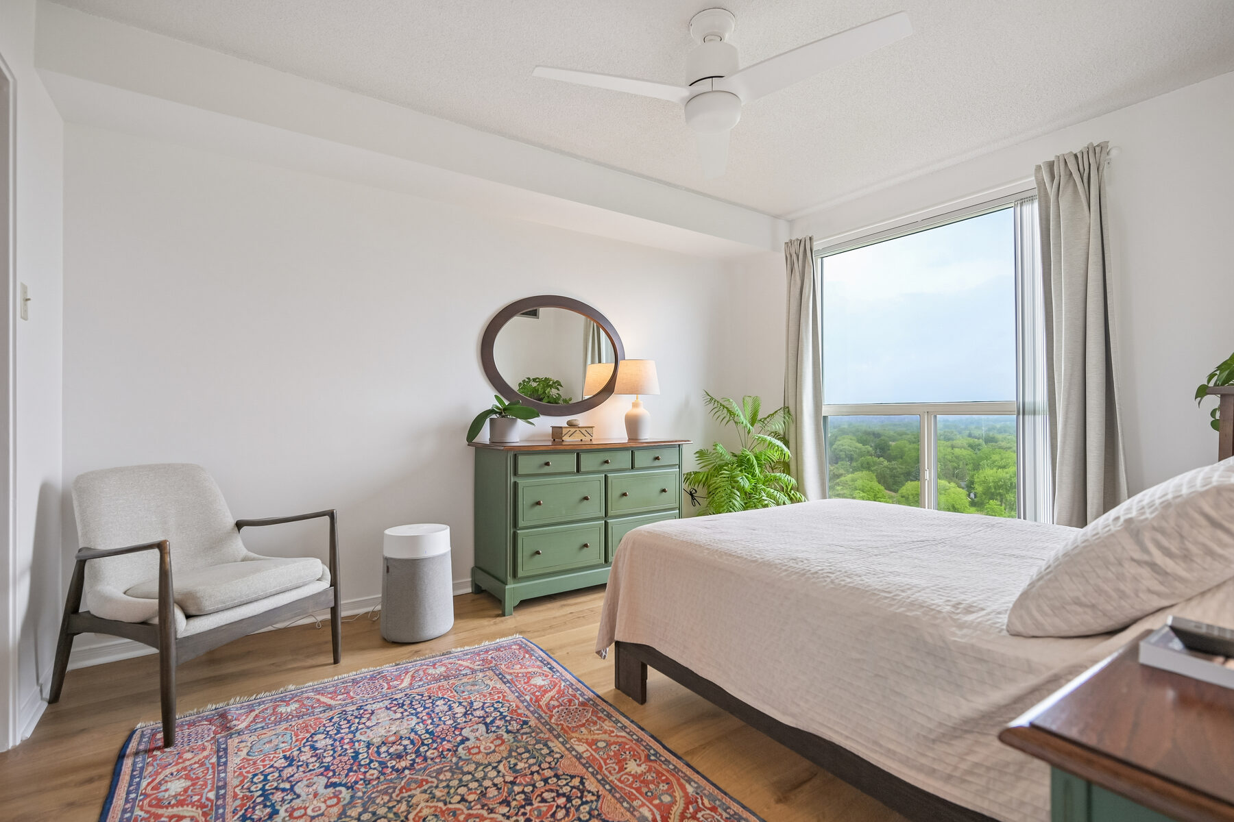 Primary bedroom