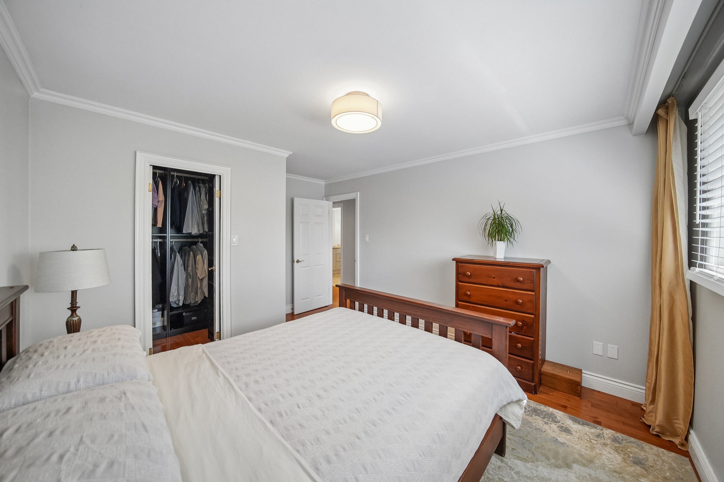 Principal bedroom