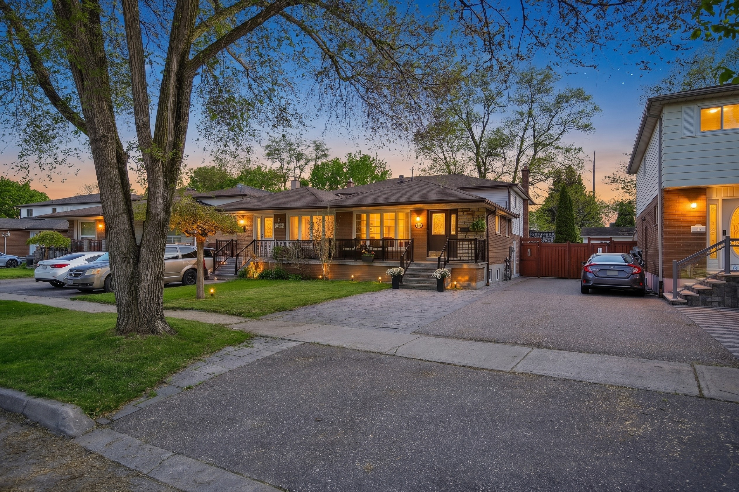 2362 Gareth Road at twilight