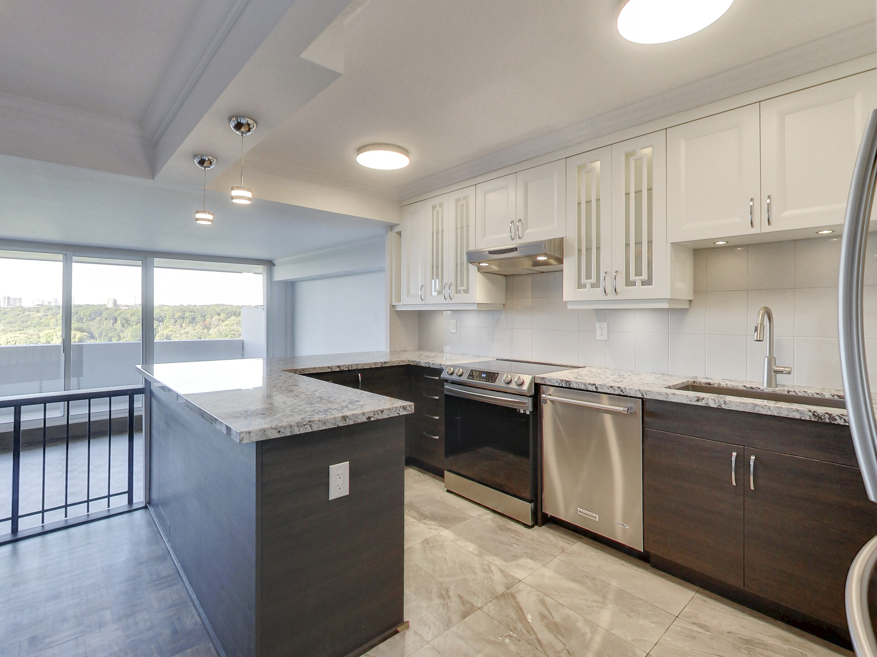 Kitchen with golf course outlook