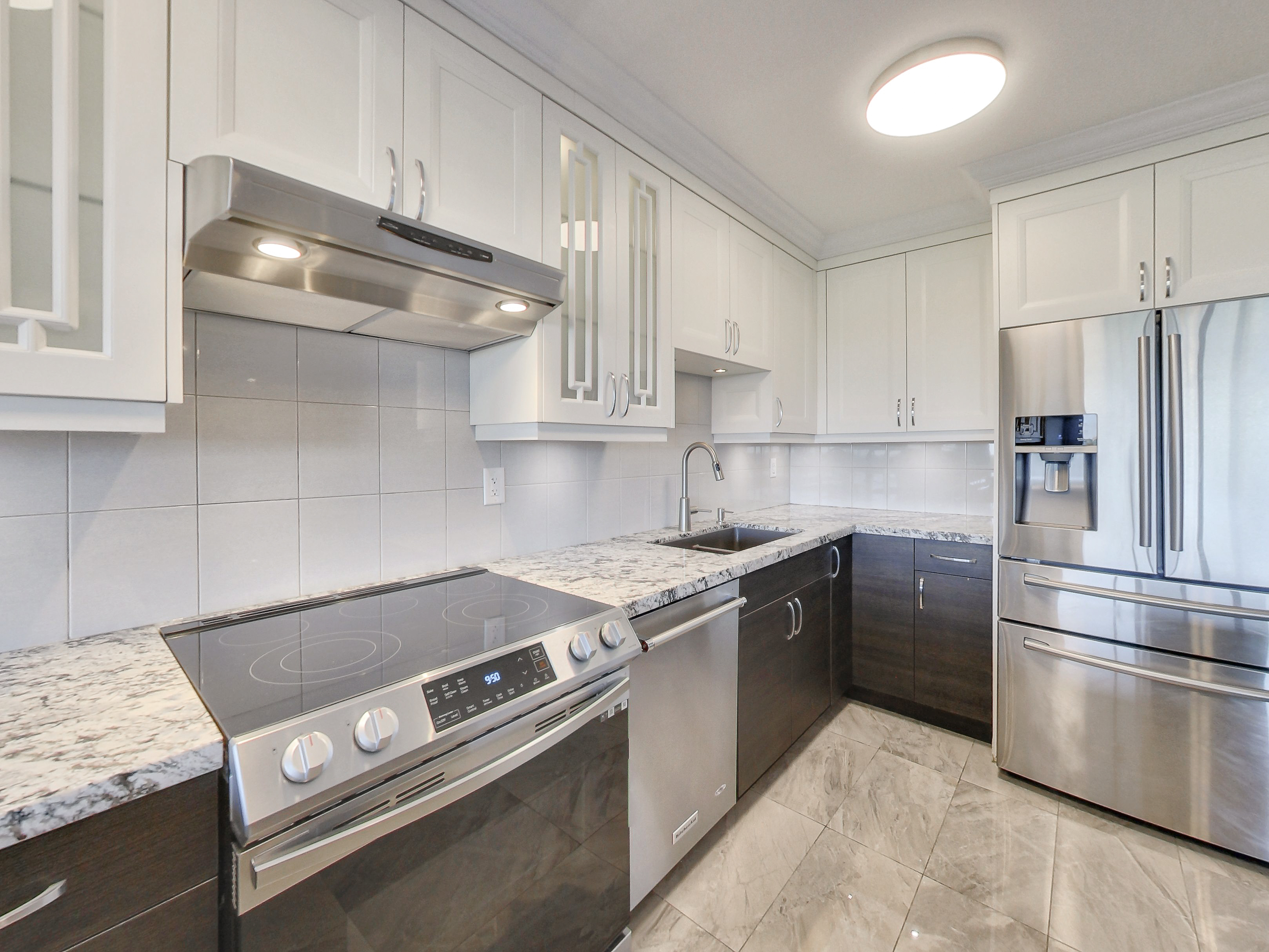 Kitchen — stove & range