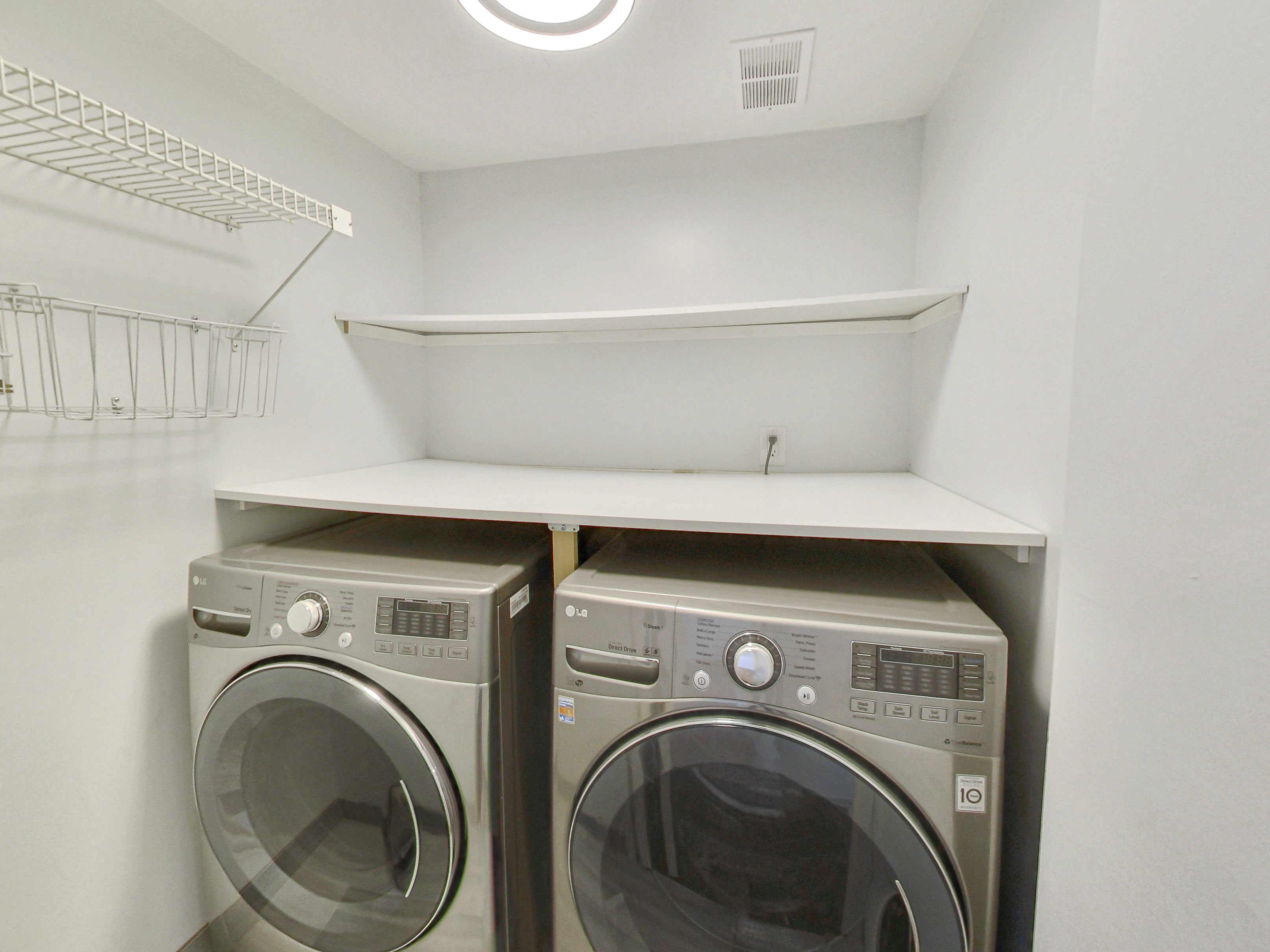 Ensuite laundry