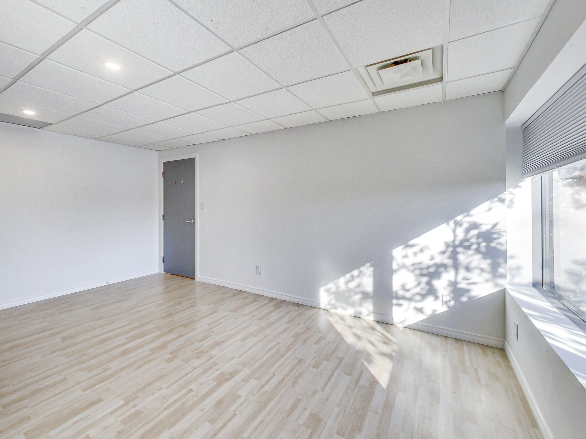 Bedroom with window