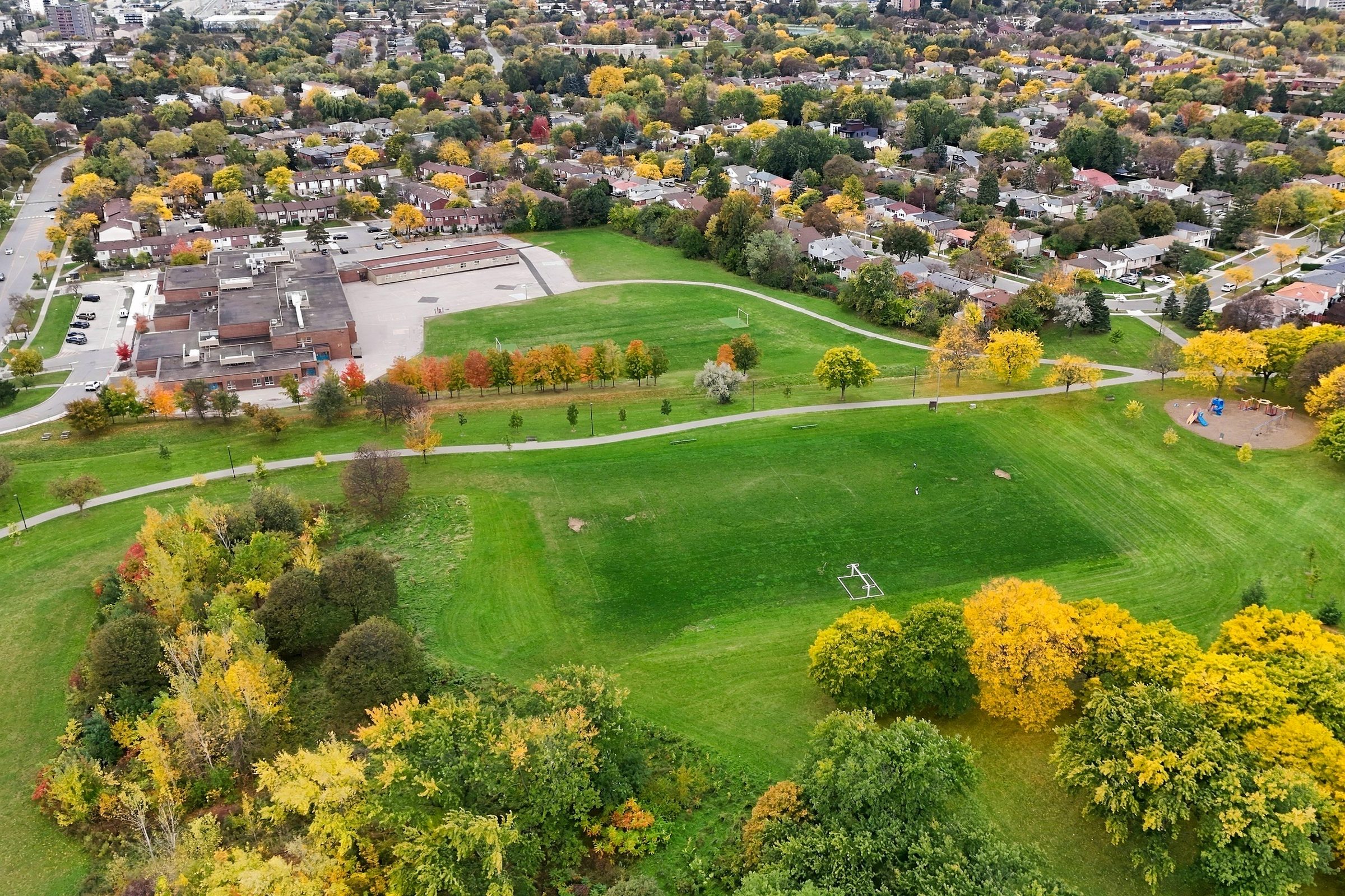 Aerial view of the park and trails in Mississauga Valleys near 476 Michelle Row
