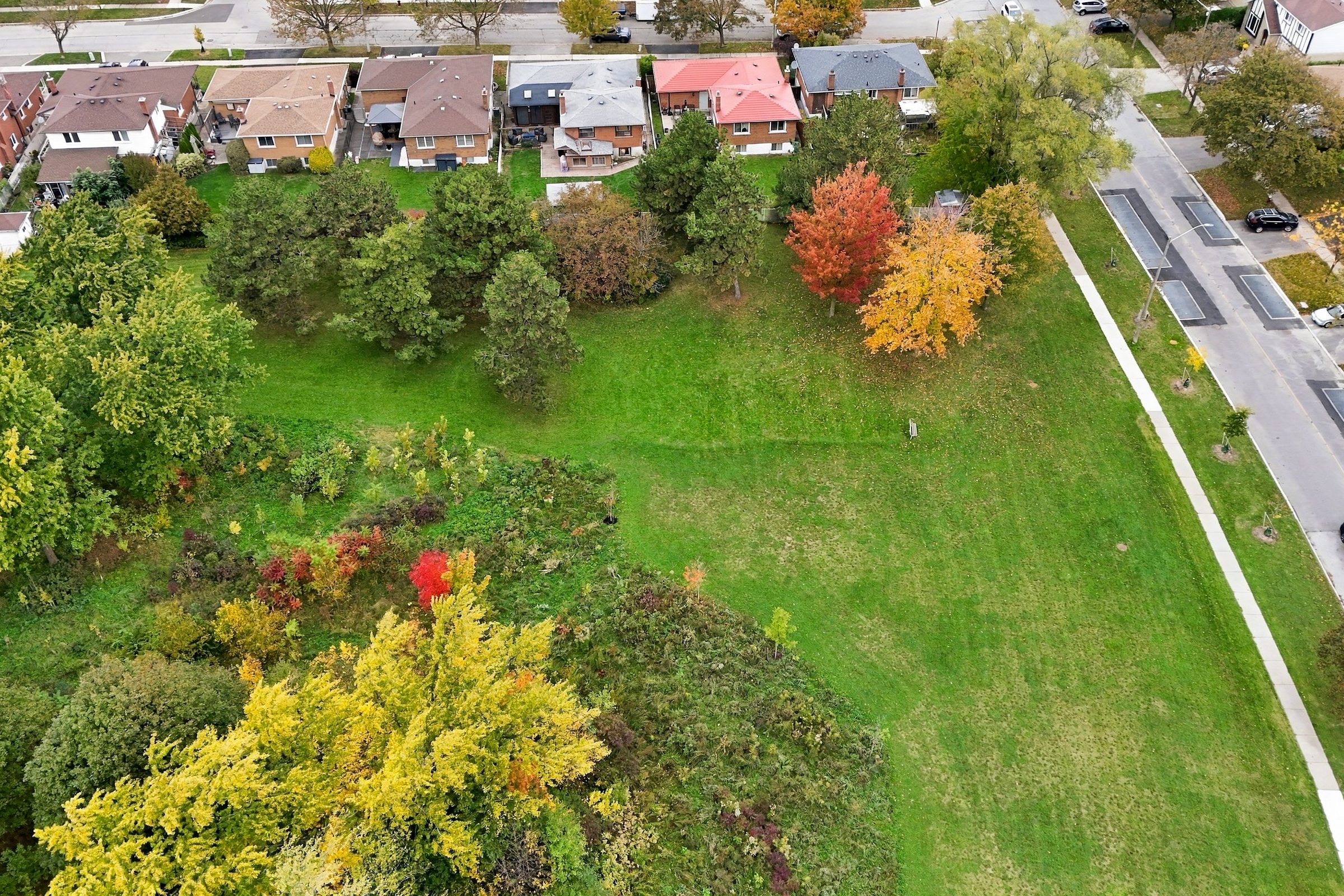 Aerial view of the green space near 476 Michelle Row, Mississauga