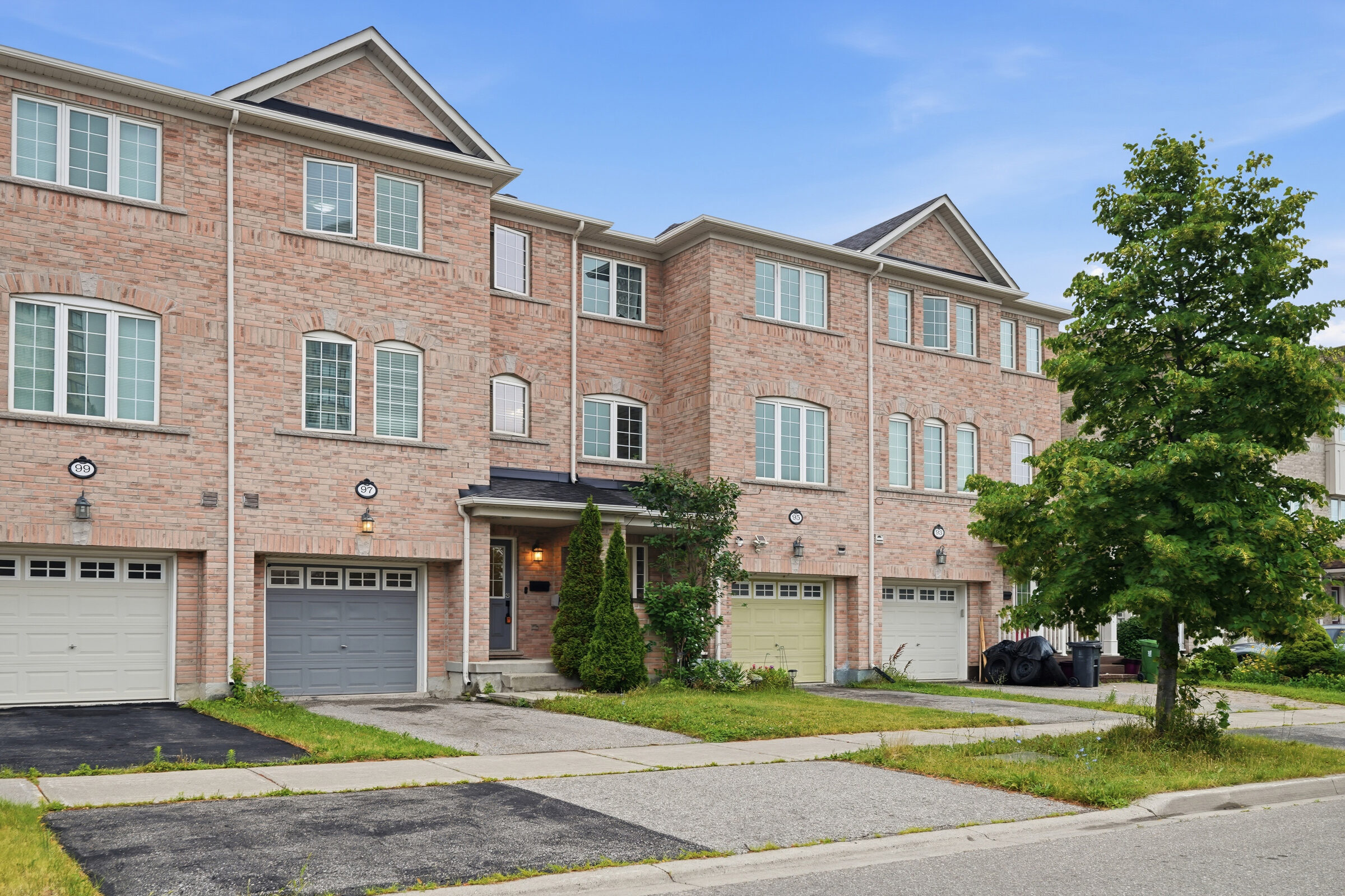 97 National Street — front exterior