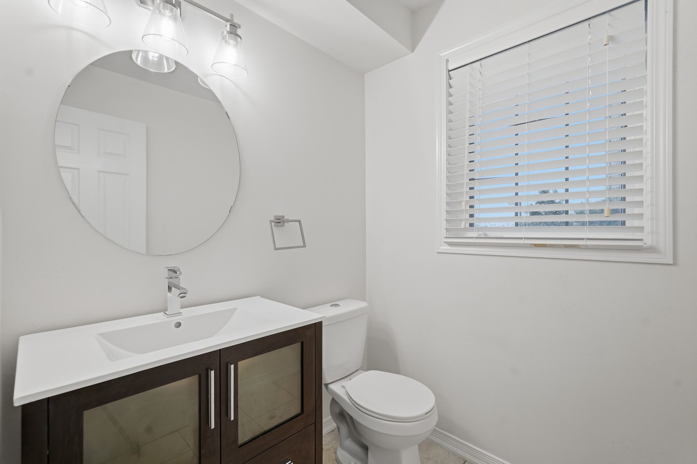 Powder room